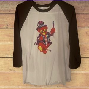 Lisa Frank Hollywood bear 🐻 shirt